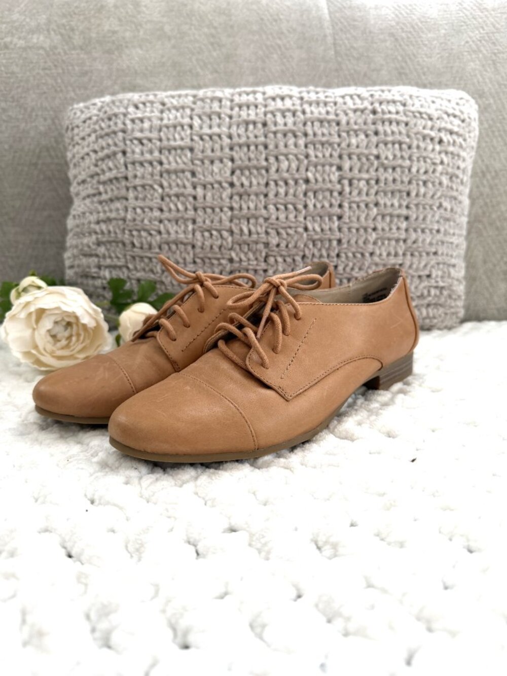 NEW White Mountain Oxford Shoes (Tan) 6.5